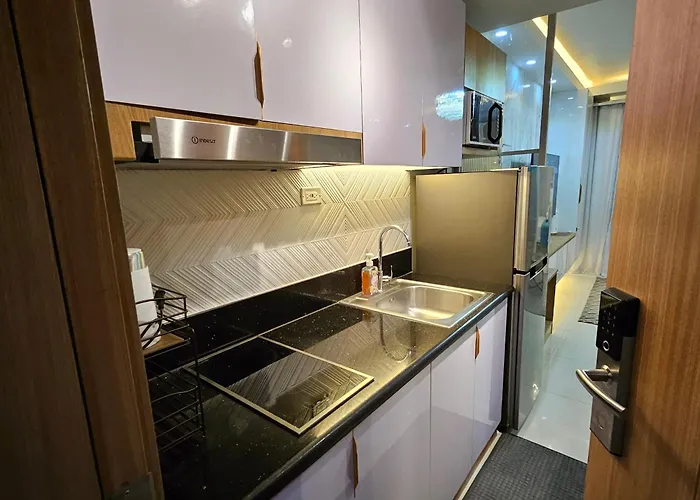 Apartment The Glorious Haven Near Moa Manila